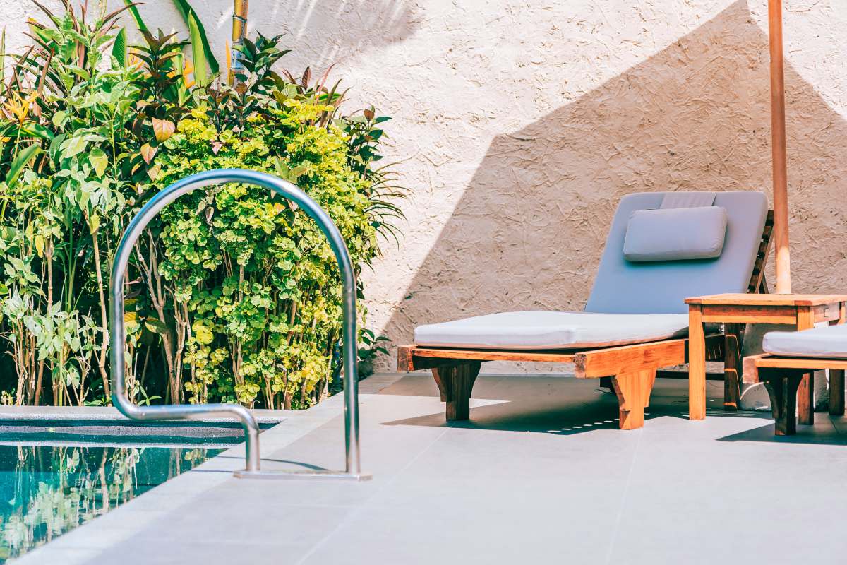 muebles sostenibles para jardín 