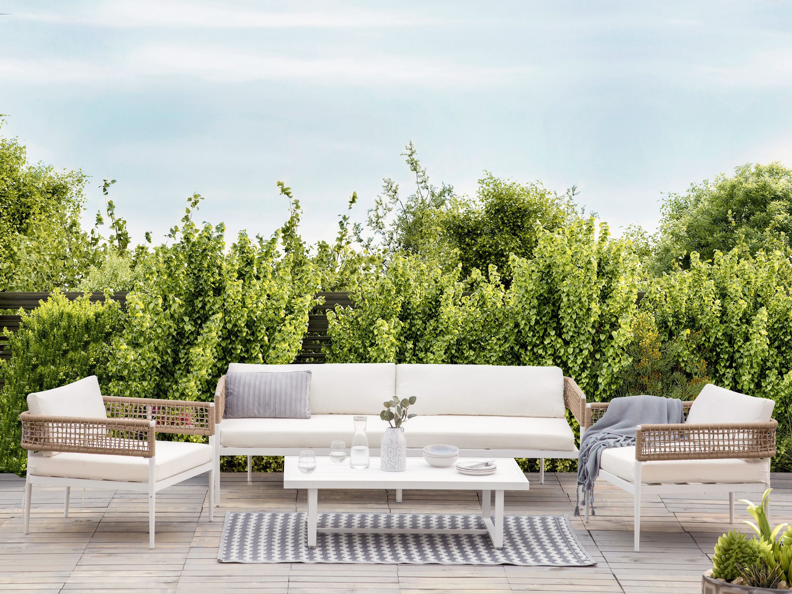 Conjunto de jardín con mesa 5 plazas serla metal blanco