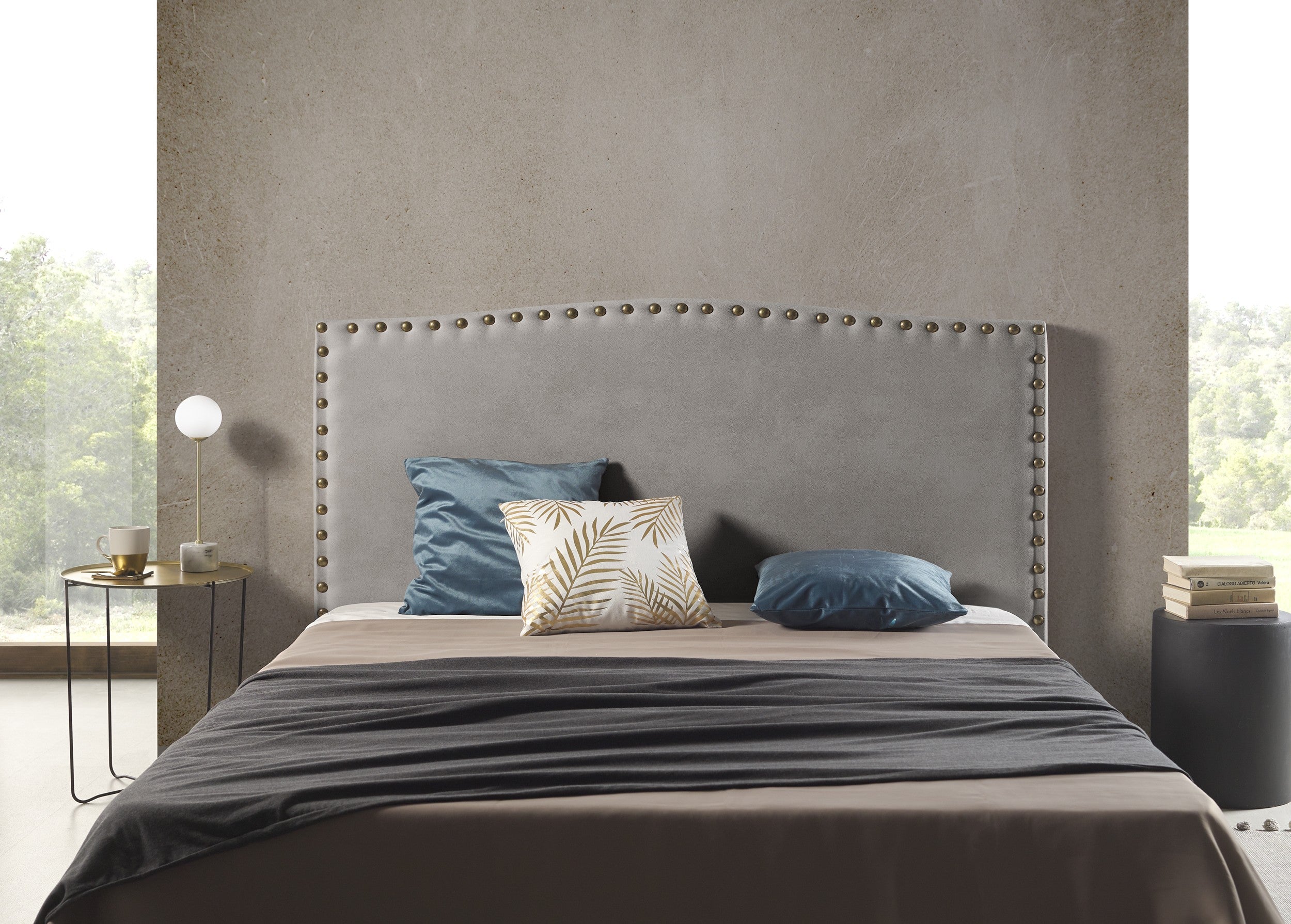 Cabecero ambar para cama de 150 de tela gris 154x115x8