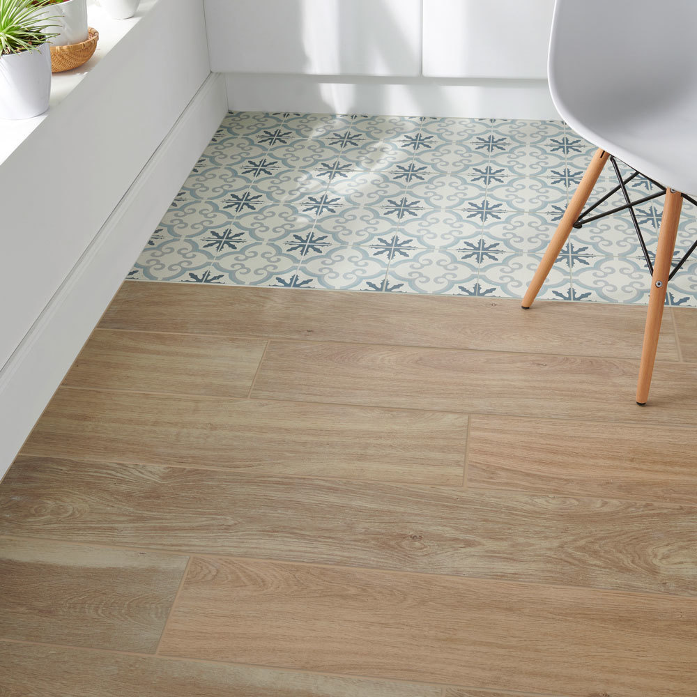 Suelo porcelánico pino natural 20x80cm C1