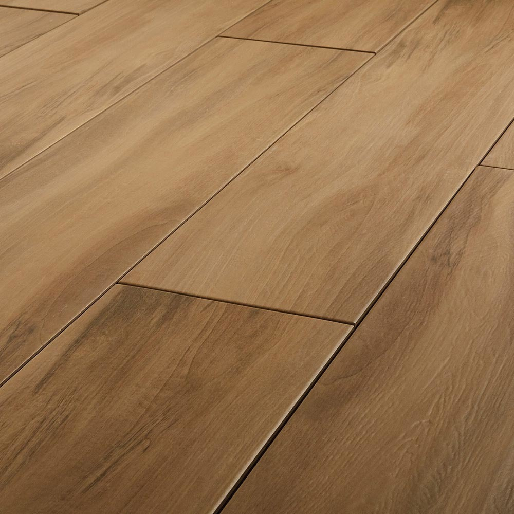 Suelo porcelánico rectificado gran formato nogal natural 23x120cm C1 Woodproject
