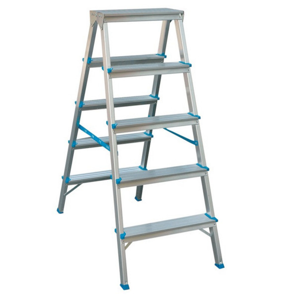 Escalera de tijera con doble acceso y 5 peldaños Mac Allister