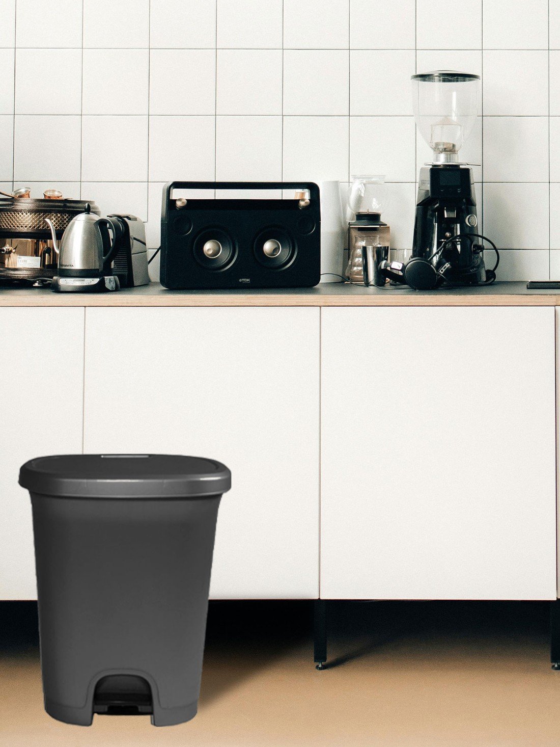 27 litros | gris oscuro - gris oscuro | cubo basura plástico moderno | ape