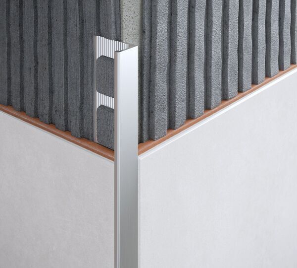 Perfil borde recto aluminio mate 10 mm Brenner