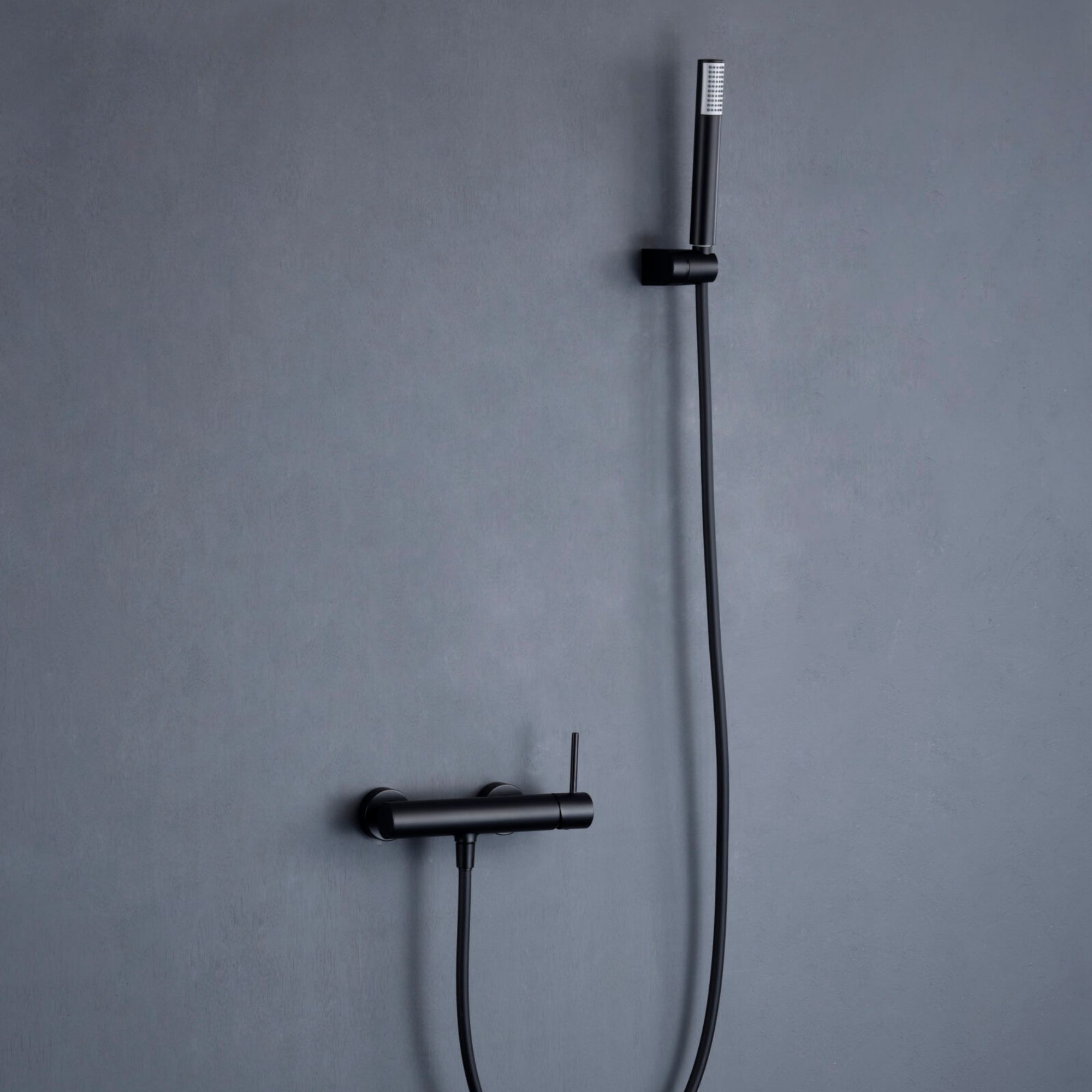 Imex - grifo de ducha con alcachofa y manguera negro serie monza