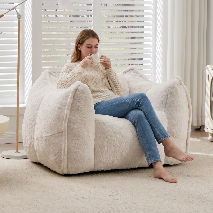 Sillón puf grande suave beige para salón y dormitorio