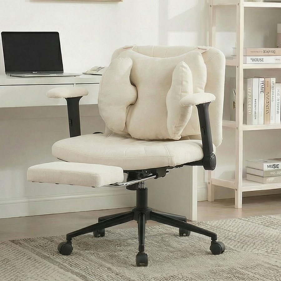 Silla de oficina giratoria de tela beige con reposapiés y soporte lumbar