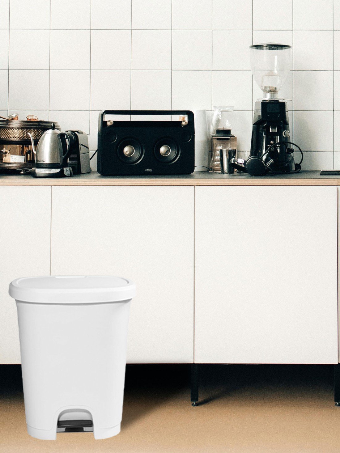 50 litros | blanco - blanco | cubo basura plástico moderno | apertura con
