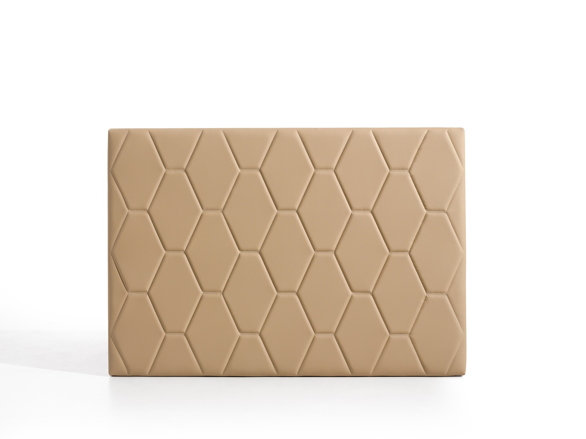 Cabecero ágata para cama de 140 de polipiel camel 154x115x8. Matris