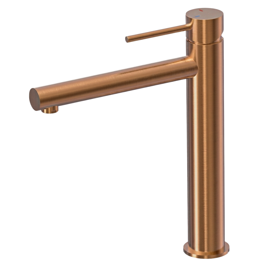 Luisa mezclador de lavabo alto en cobre cepillado
