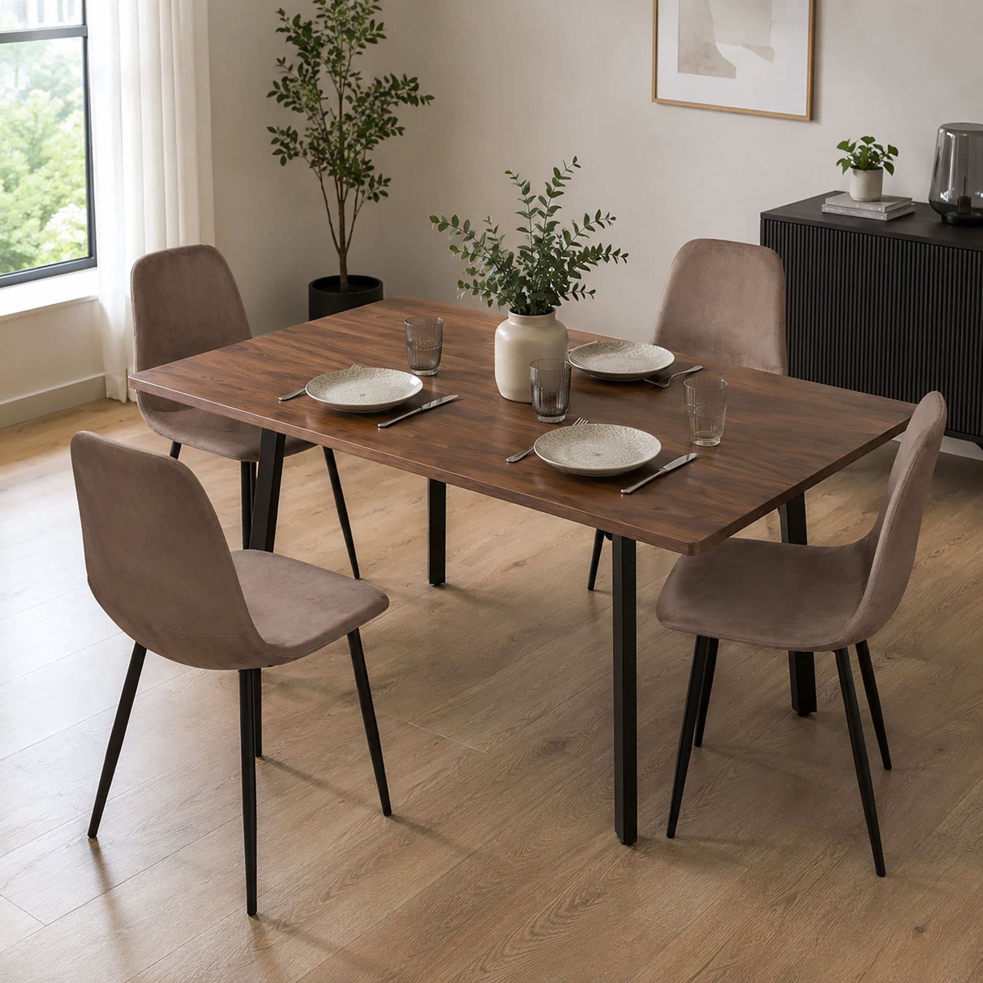Silla arter, tapizada, en terciopelo gris tortora 45x56x87h cm