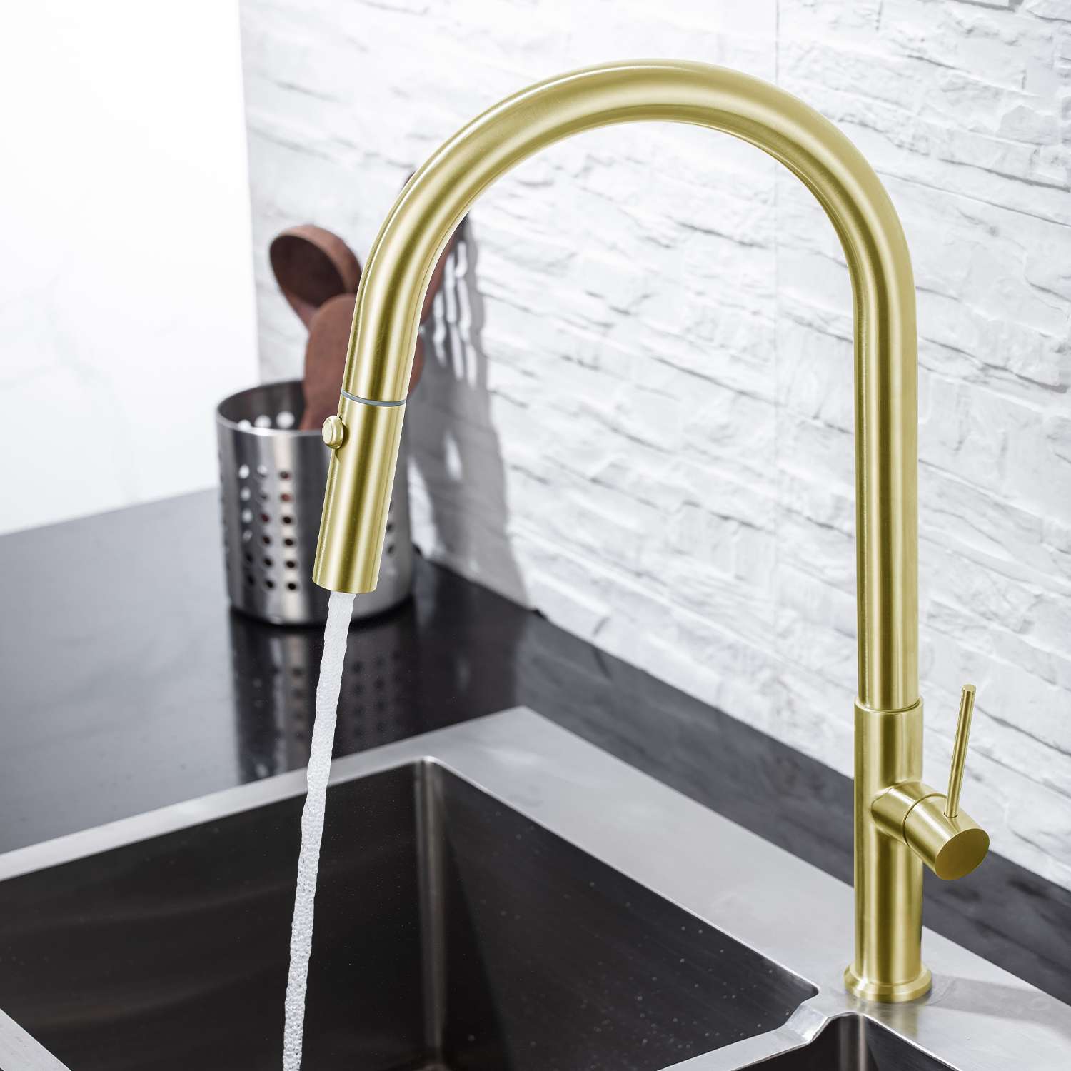 Grifo cocina monomando extraíble sky bath oro cepillado