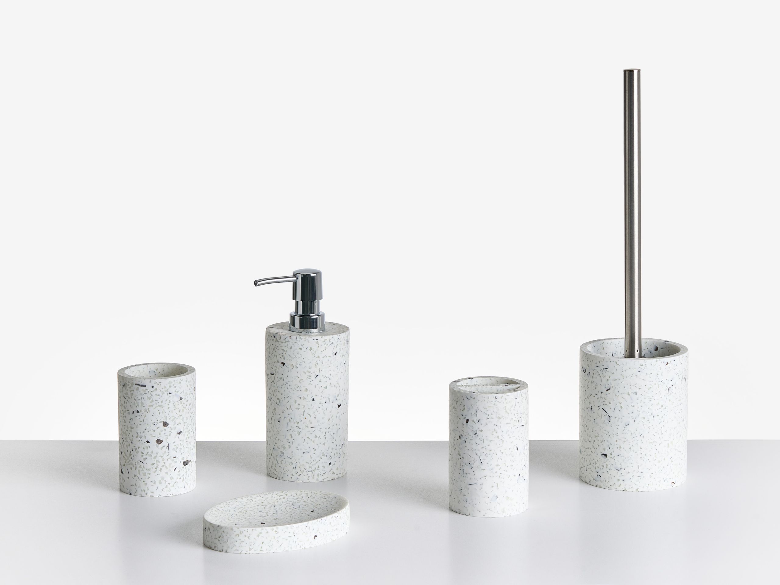 Conjunto de 5 accesorios de baño perene efecto terrazo blanco