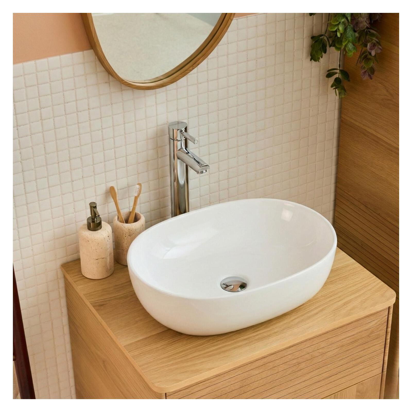 Lavabo sobre encimera ovalado de cerámica blanca, 49x35,5cm, pia