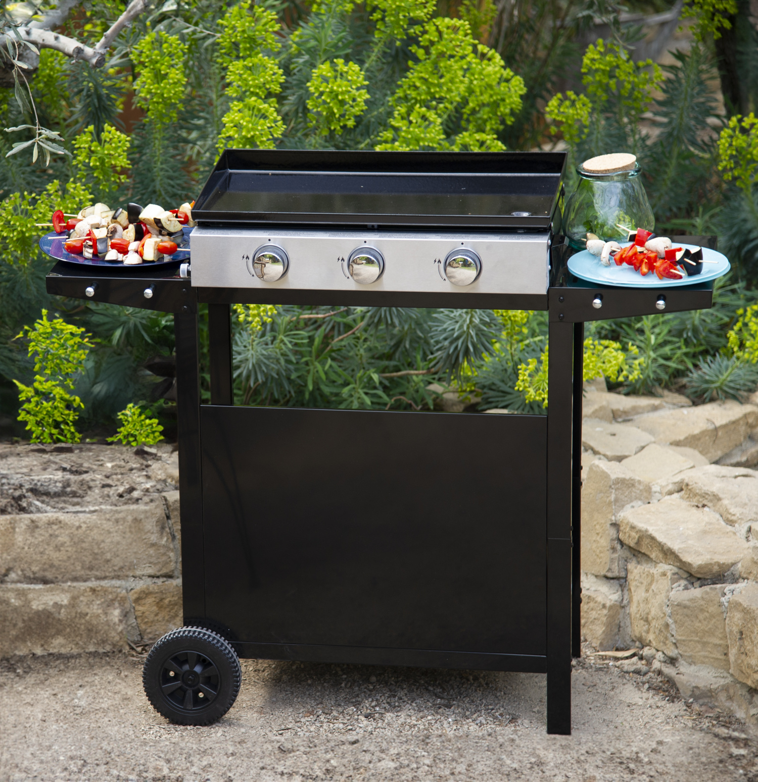 Plancha de gas mérida 3 quemadores 6kw + carrito