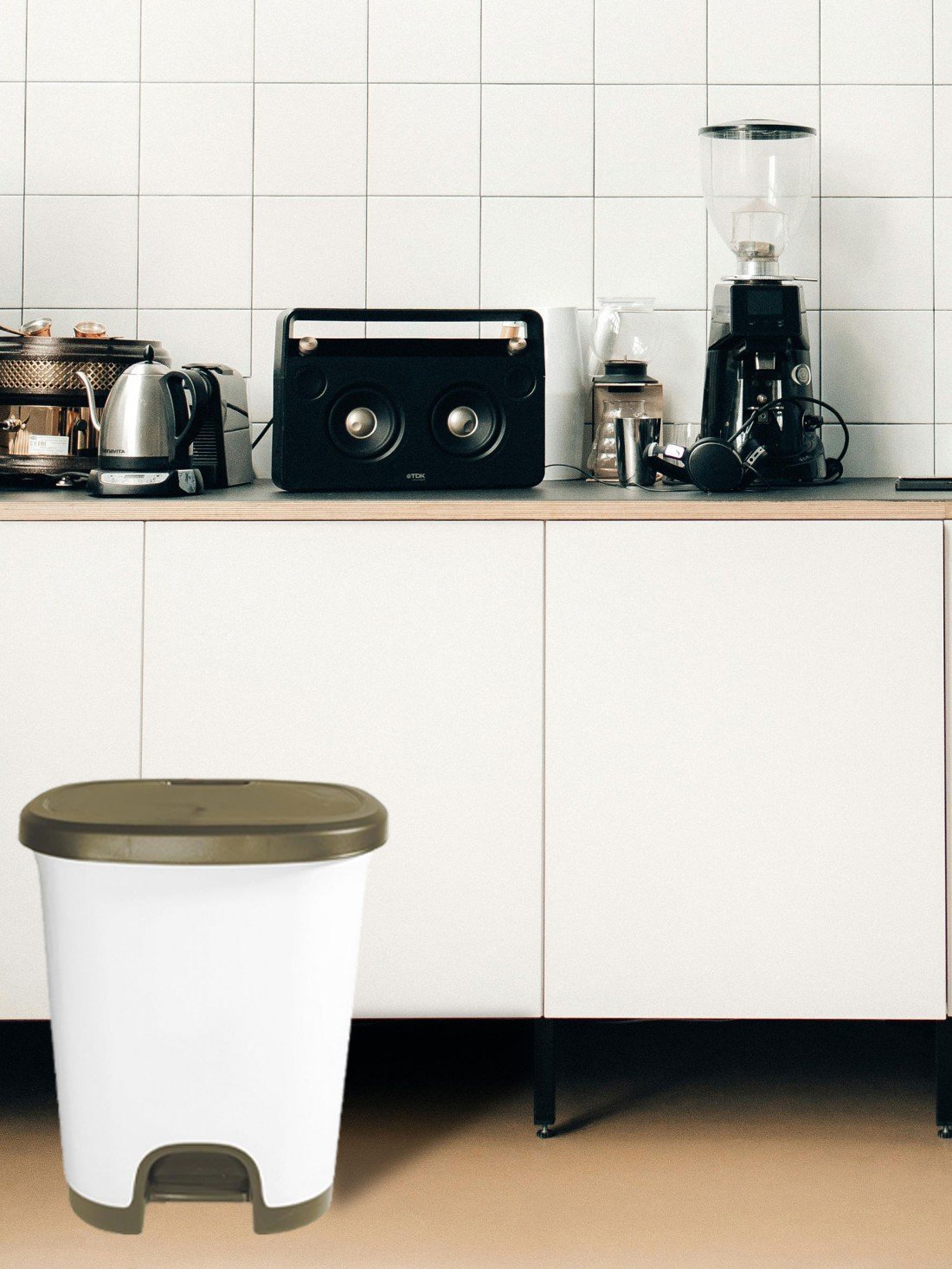 27 litros | topo - blanco | cubo basura plástico moderno | apertura con pe