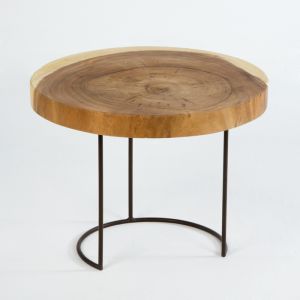 Mesa auxiliar 50x50x38 aprox. Metal, madera natural