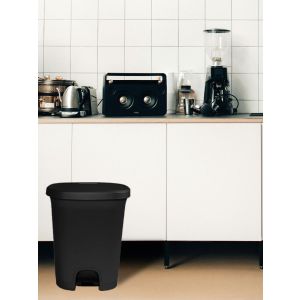 50 litros | negro - negro | cubo basura plástico moderno | apertura con pe