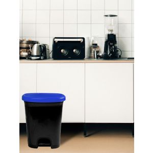 27 litros | azul - negro | cubo basura plástico moderno | apertura con ped