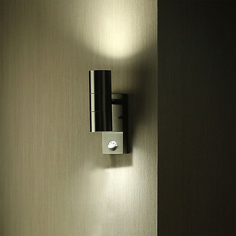Ip44 doble haz gu10 aplique LED con sensor de movimiento - silamp