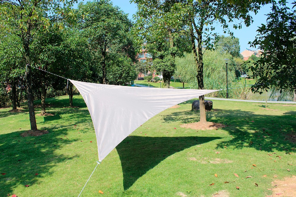 Toldo vela de sombra triangular para jardin, 5x5 m, beige