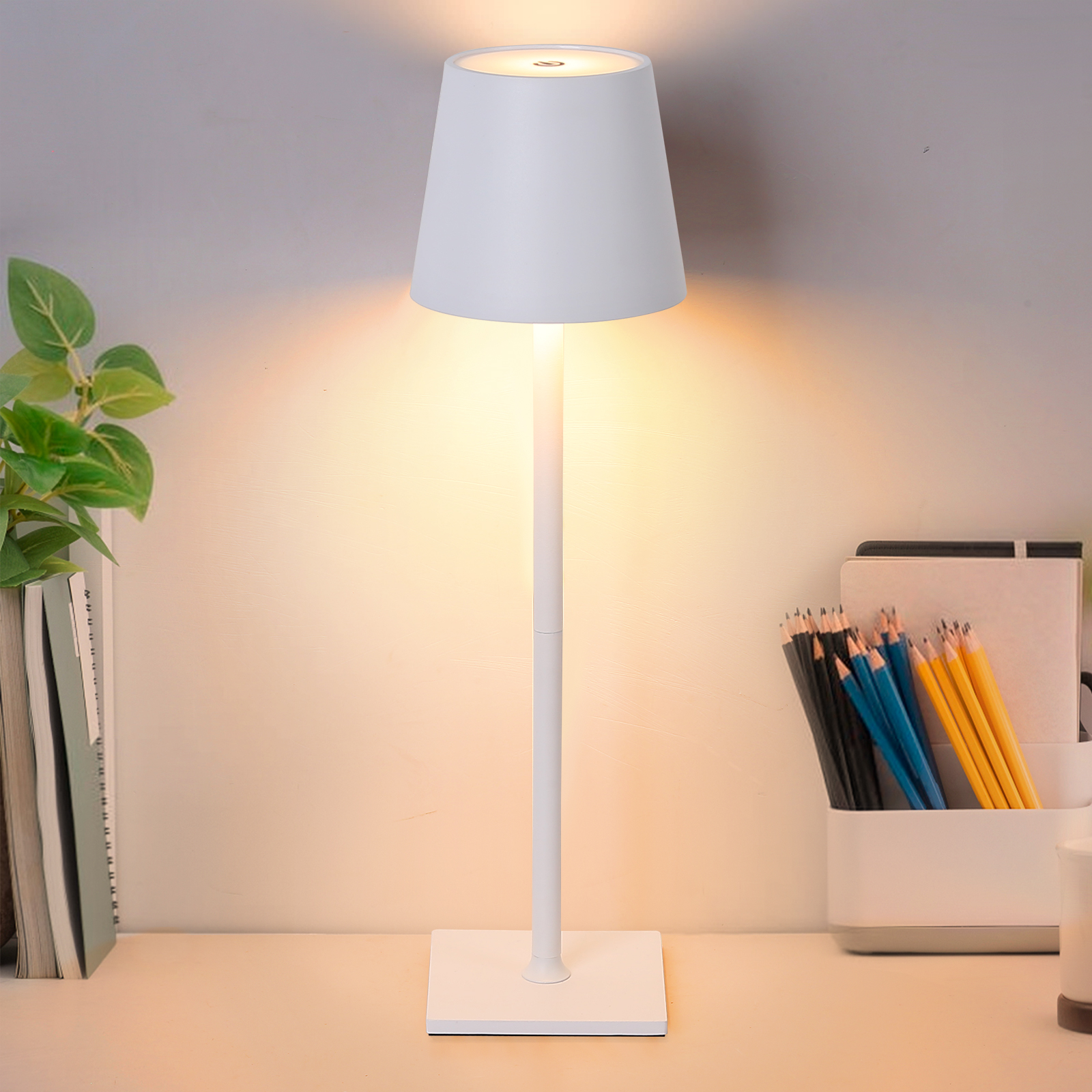 Lámpara de mesa recargable portátil LED cct 3000k-4000k-6000k en