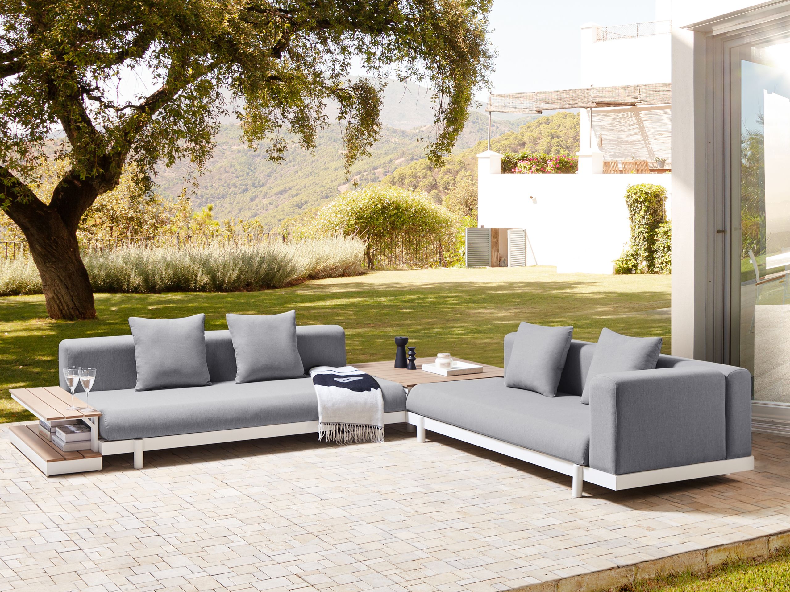Conjunto esquinero de jardín 5 plazas missanello gris