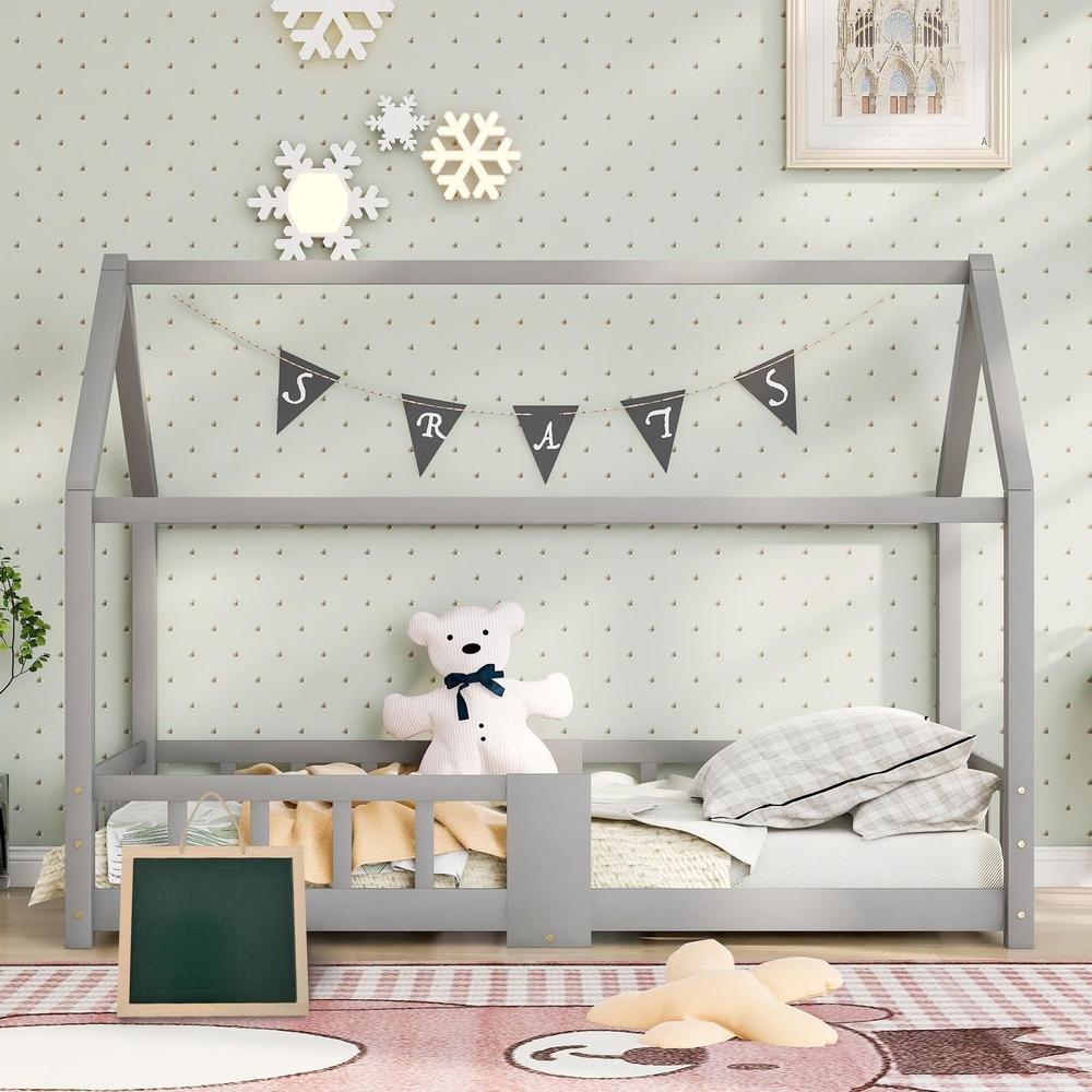 Cama infantil casita 90x200cm pino con pizarra y barrera gris