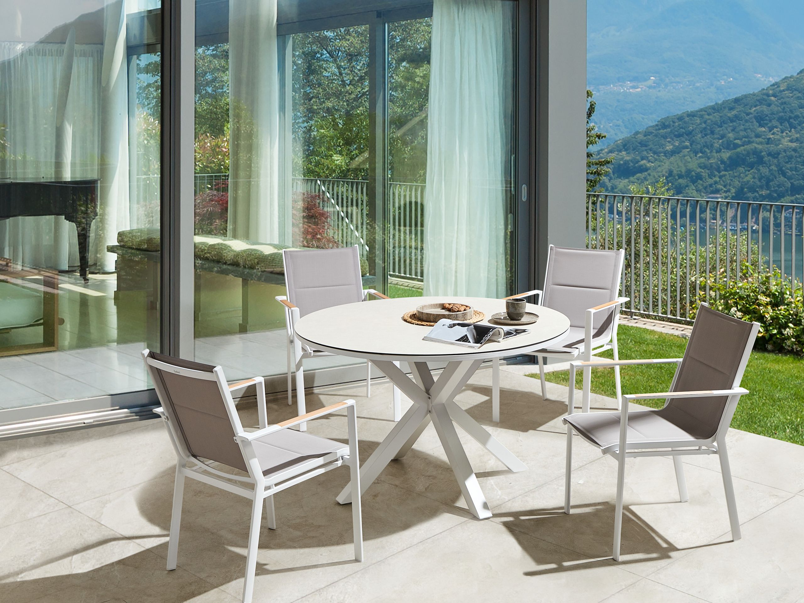Conjunto de comedor exterior 4 plazas maletto/busseto metal gris